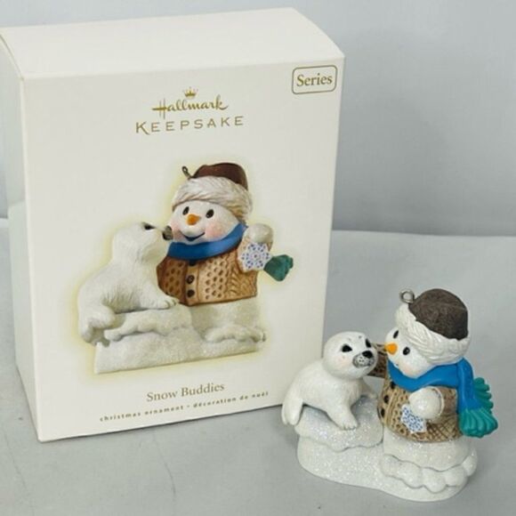 Hallmark 2009 Snow Buddies Buddy & Baby Seal Blue Scarf Ornament 12th In Series - Picture 1 of 6